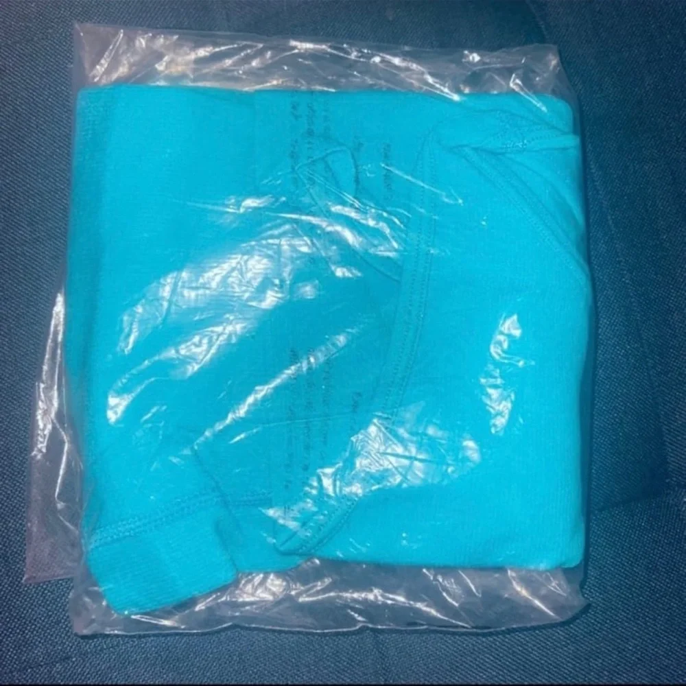 Boutique | Turquoise Ribbed Short Set - Picture 2 of 2